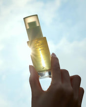 Load image into Gallery viewer, Goodal Green Tangerine Vita C Dark Spot Serum 40ml
