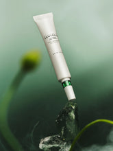 Load image into Gallery viewer, Skin1004 Madagascar Centella Tea-Trica Spot Cream 20ml
