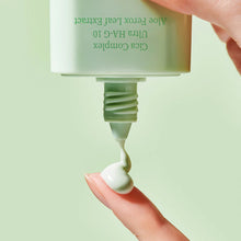 Load image into Gallery viewer, Tocobo Cica Calming Sun Serum 50ml