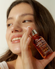 Load image into Gallery viewer, Jumiso All Day Vitamin Brightening & Balancing Facial Serum 30ml