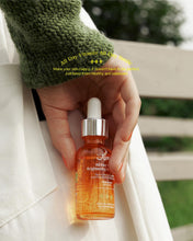 Load image into Gallery viewer, Jumiso All Day Vitamin Brightening & Balancing Facial Serum 30ml
