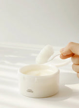 Load image into Gallery viewer, Beauty of Joseon Radiance Cleansing Balm 100ml