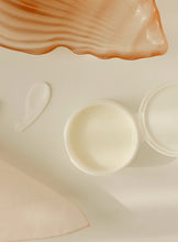 Load image into Gallery viewer, Beauty of Joseon Radiance Cleansing Balm 100ml