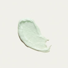 Load image into Gallery viewer, Rovectin Green Papaya Pore Cleansing Foam 150ml Exp 2025 04 04