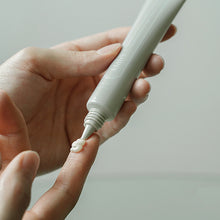 Load image into Gallery viewer, Klairs Fundamental Nourishing Eye Butter 20g - 23052023