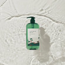 Load image into Gallery viewer, Round Lab Pine Calming Cica Body Wash 400ml