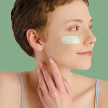 Load image into Gallery viewer, Logically, Skin Clarifying Green Mask 100g
