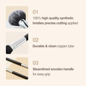 Studio17 Portable Makeup Brush Set