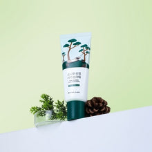Load image into Gallery viewer, ROUND LAB Pine Calming Cica Sunscreen 40ml