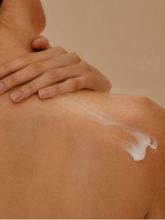 Load image into Gallery viewer, hetras Hotel Therapy Body Lotion 1,013ml