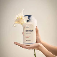 Load image into Gallery viewer, KUNDAL Rich Soymilk Body Wash 500ml #Mellow Vanilla
