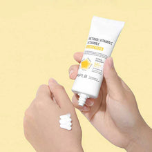 Load image into Gallery viewer, APLB Retinol Vitamin C Vitamin E Sunscreen 40ml
