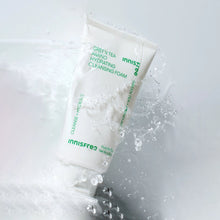 Load image into Gallery viewer, Innisfree Green Tea Amino Cleansing Foam 150g