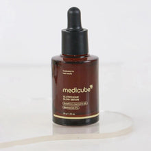 Load image into Gallery viewer, Medicube AGE-R Glutathione Glow Serum 30g