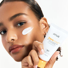 Load image into Gallery viewer, Anua Zero-cast moisturizing finish sunscreen 50ml