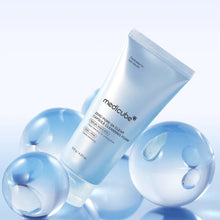 Load image into Gallery viewer, MEDICUBE Zero Pore Clearing Capsule Cleansing Foam 120g