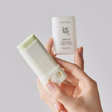 Load image into Gallery viewer, Beauty of Joseon Matte Sun Stick : Mugwort + Camilia