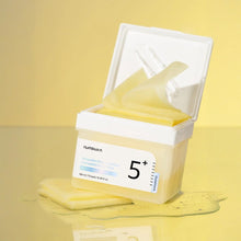 Load image into Gallery viewer, Numbuzin No.5 Vitamin-Niacinamide Concentrated Pad 70EA