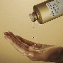 Load image into Gallery viewer, SKIN1004 Madagascar Centella Teca Soothing Toner 210ml