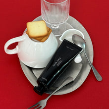 Load image into Gallery viewer, Unpa Cha Cha Charcoal Toothpaste 100g + Free hetras Tooth Brush 2EA