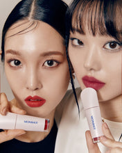 Load image into Gallery viewer, moonshot Performance Lip Blur Fixing Tint 3.5g #09 X CRUSH