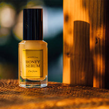 Load image into Gallery viewer, I&#39;m From Honey Serum 30ml