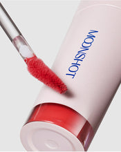Load image into Gallery viewer, moonshot Performance Lip Blur Fixing Tint 3.5g #01 KEEN